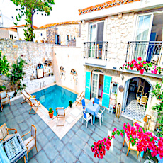 Alaçatı Asmalı Konak Otel